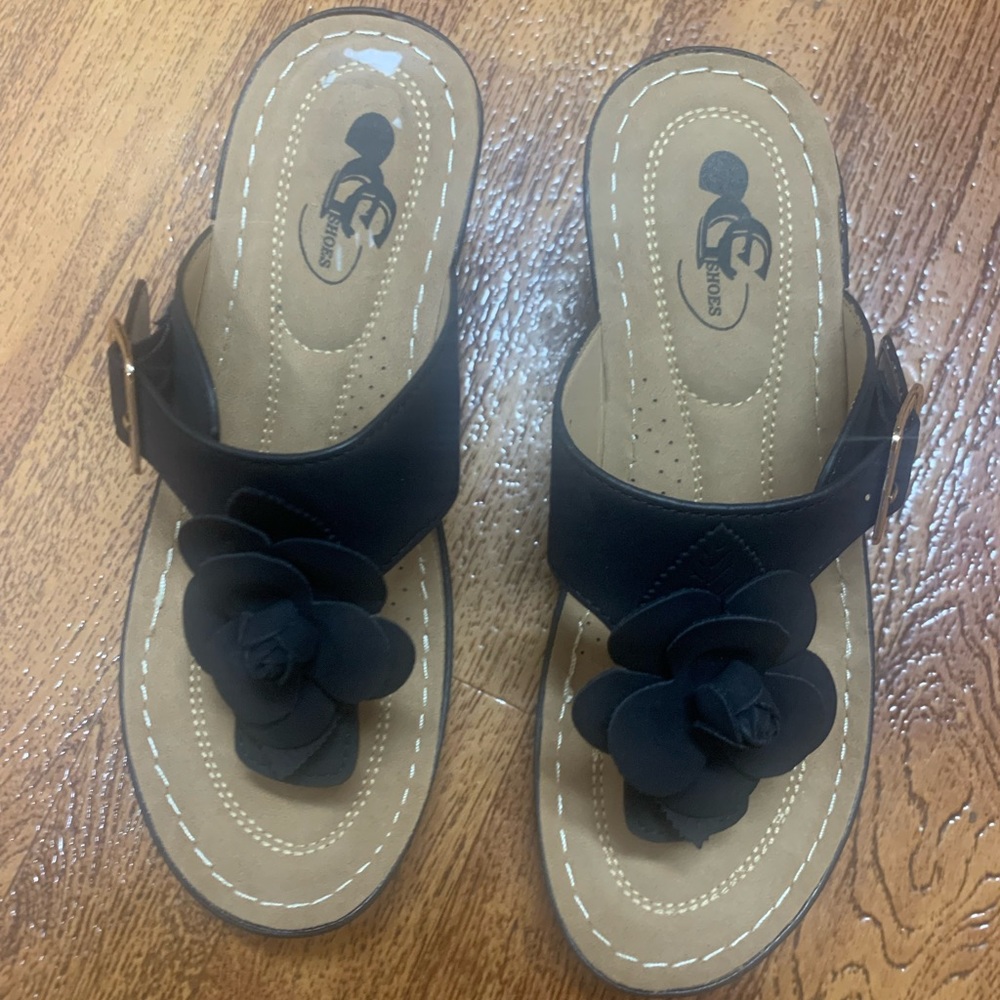 Wedge sandals